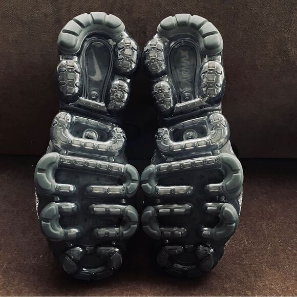 Nike Air Vapormax Explorer Dark Black Cooper mens 6.5 US 39 eur womens 8 US - Picture 9 of 16